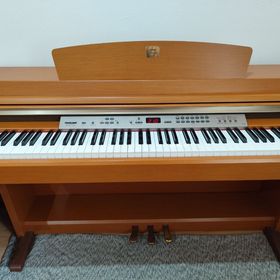 Obrázek k inzerátu: Digitální piano Yamaha Clavinova CLP-230