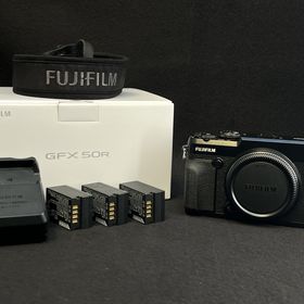 Obrázek k inzerátu: Fujifilm GFX50R