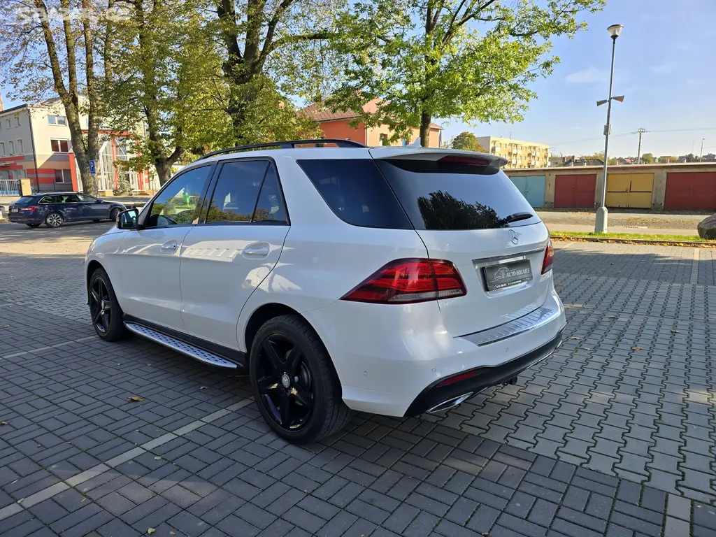 Mercedes-Benz GLE 350 AMG-2016-9G TRONIC 159 TKM - fotka 5