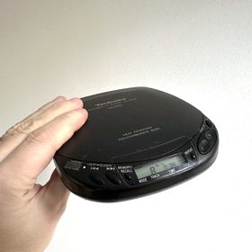 Obrázek k inzerátu: Technics sl-xp140 Discman