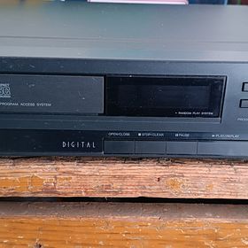 Obrázek k inzerátu: AIWA compact disc player DX-M75