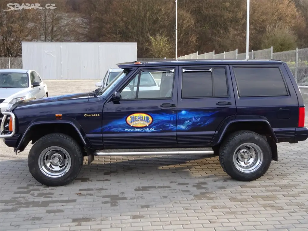 Jeep Cherokee, 4,0 XJ;LPG;KŮŽE;AUTOMAT,TAŽNÉ - fotka 4