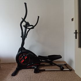 Obrázek k inzerátu: Eliptický trenažer BH FITNESS EASYFLEX