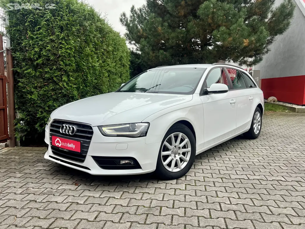 Audi A4 2,0 TDi KLIMA / NAVI / 2015