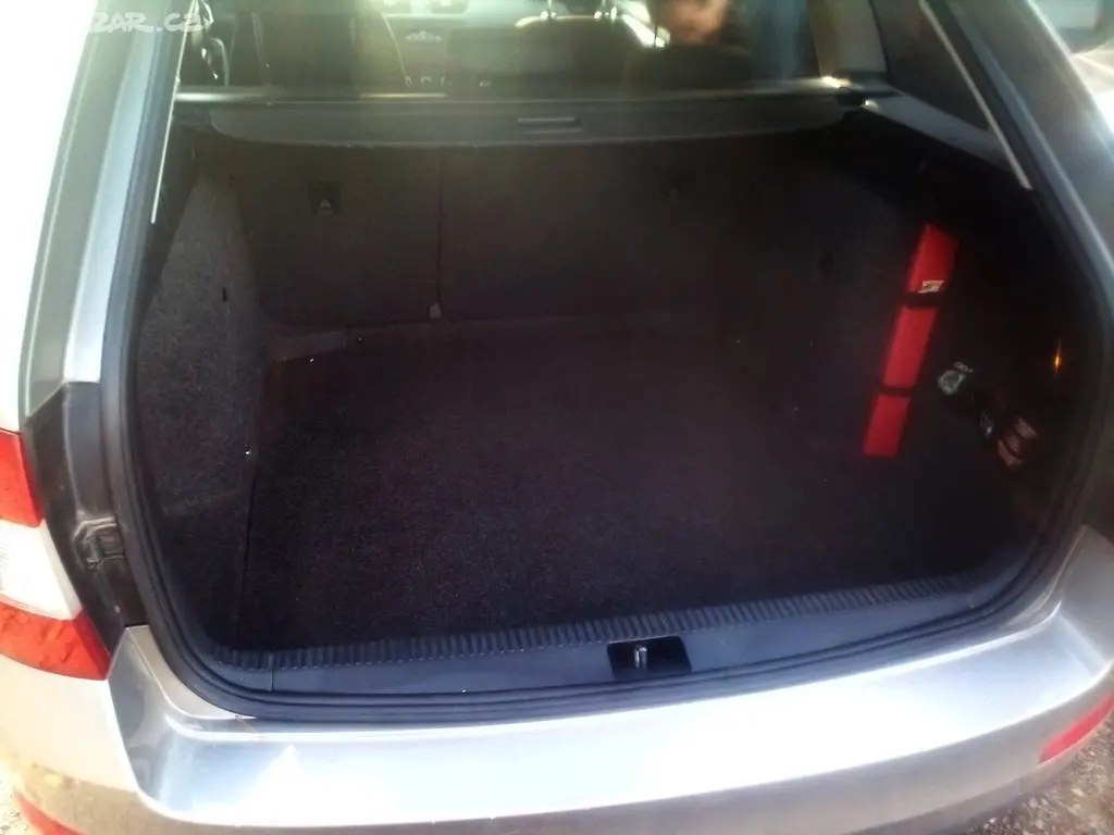 Škoda Octavia 1.6 Tdi - fotka 4