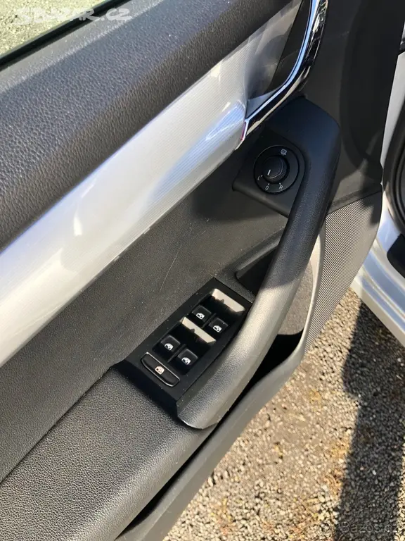 Škoda Octavia combi III 1.6 TDI 81kW STYLE 2016 CZ - fotka 5