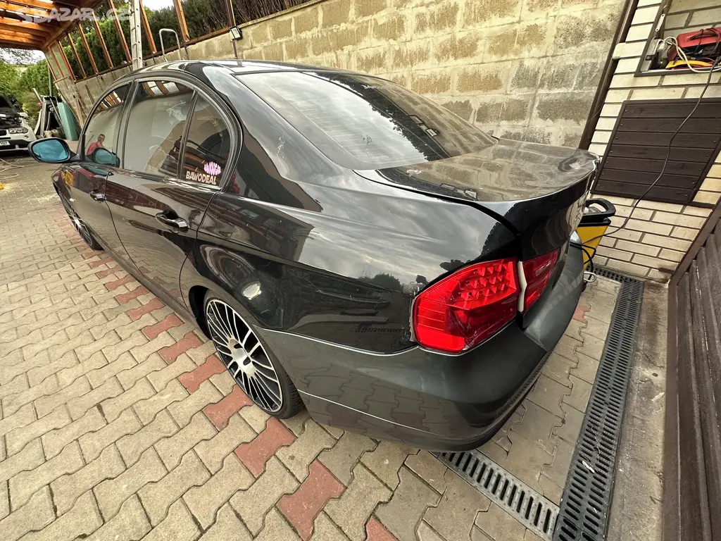 BMW 320d poškozené bez motoru pouze kastle E90 - fotka 3