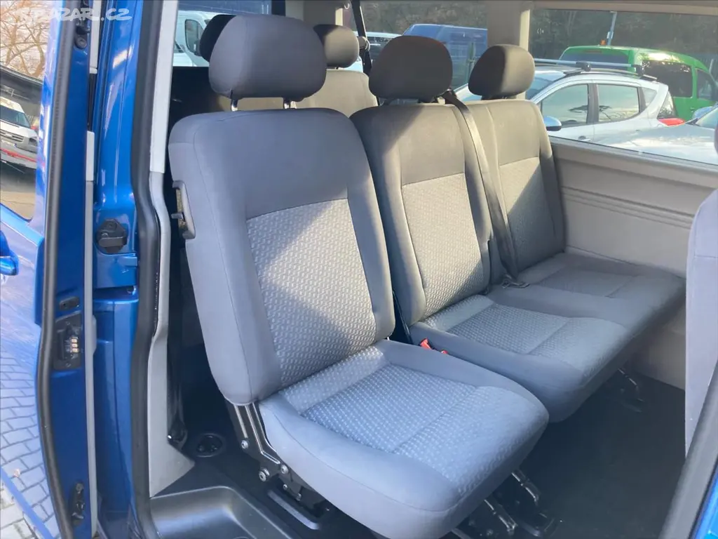 Volkswagen Caravelle, 2,0TDI 103KW NAVI NOVÉ ROZVODY - fotka 4
