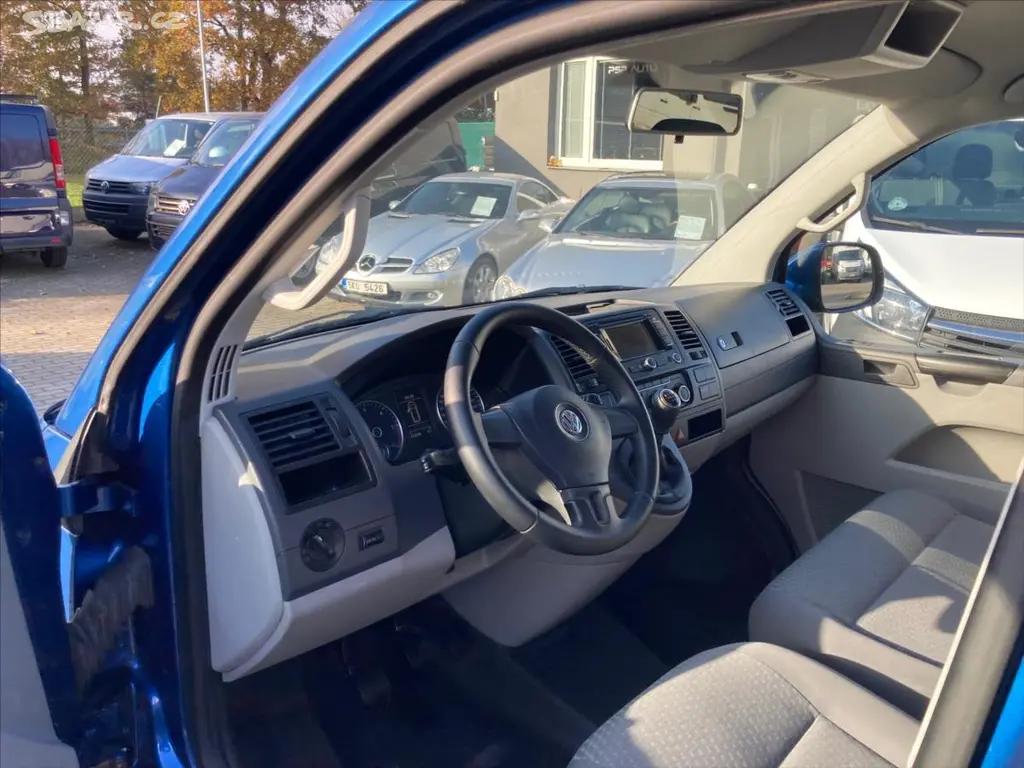 Volkswagen Caravelle, 2,0TDI 103KW NAVI NOVÉ ROZVODY - fotka 3