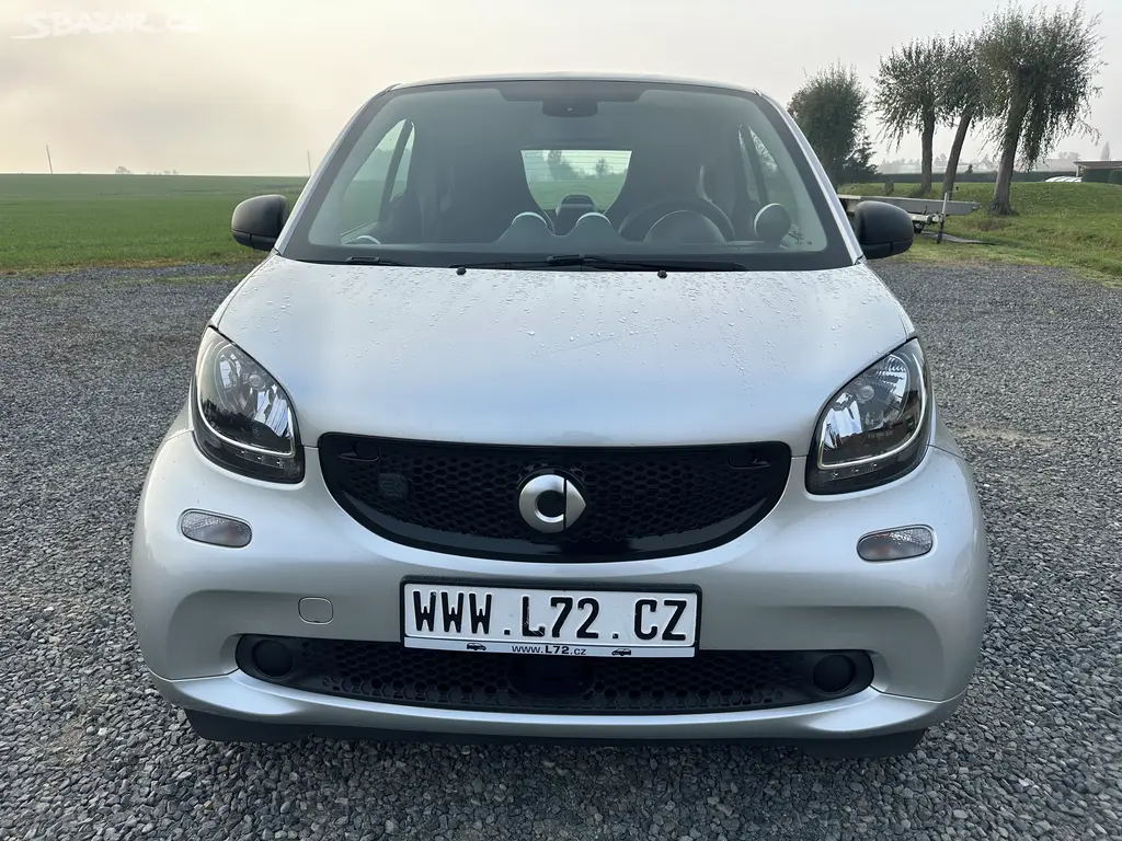 Smart Fortwo EQ Elektro nabíjení 22 kw NAVIGA DPH - fotka 2