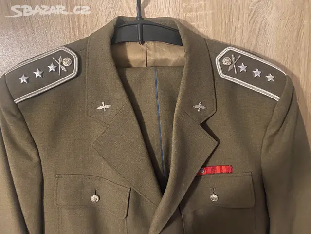 Uniforma ČSLA letectvo - pilot - Plzeň - Bazar - Sbazar.cz