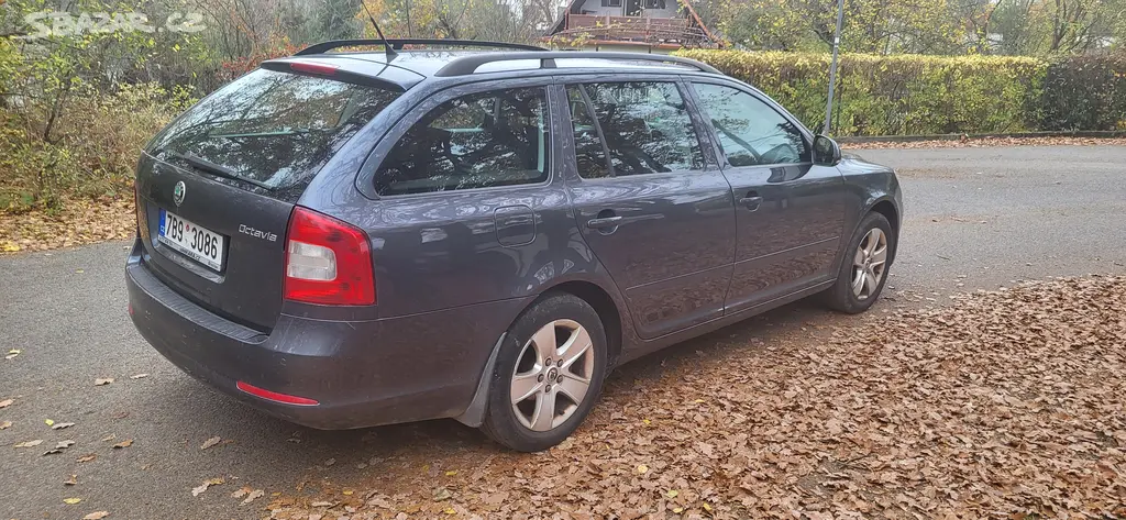 Škoda Octavia combi 1.6i 75kW Elegance 2011 CZ-TOP - fotka 3