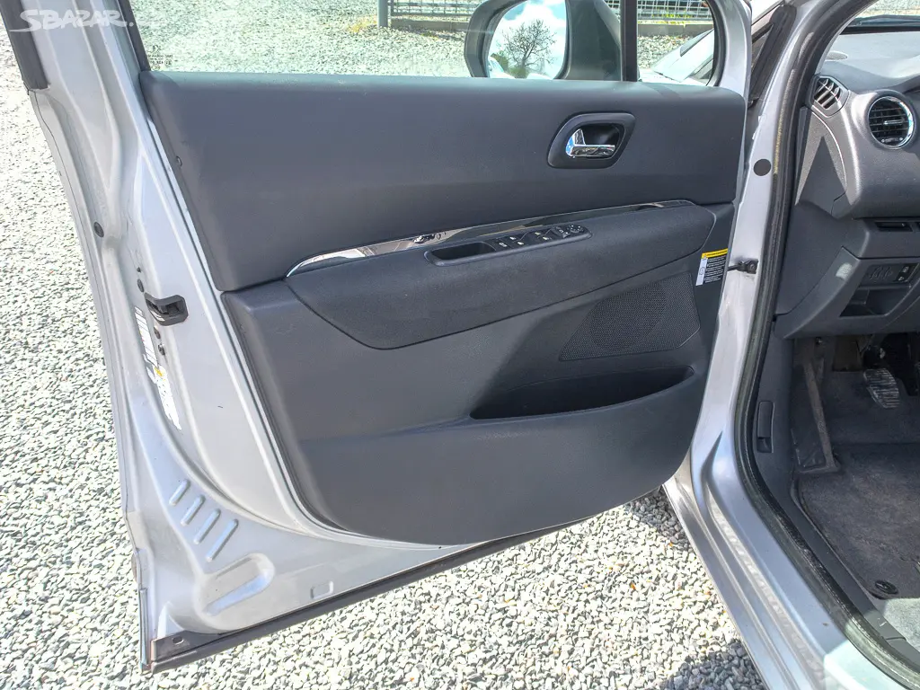 Peugeot 5008 1.6HDI DIGI - fotka 4