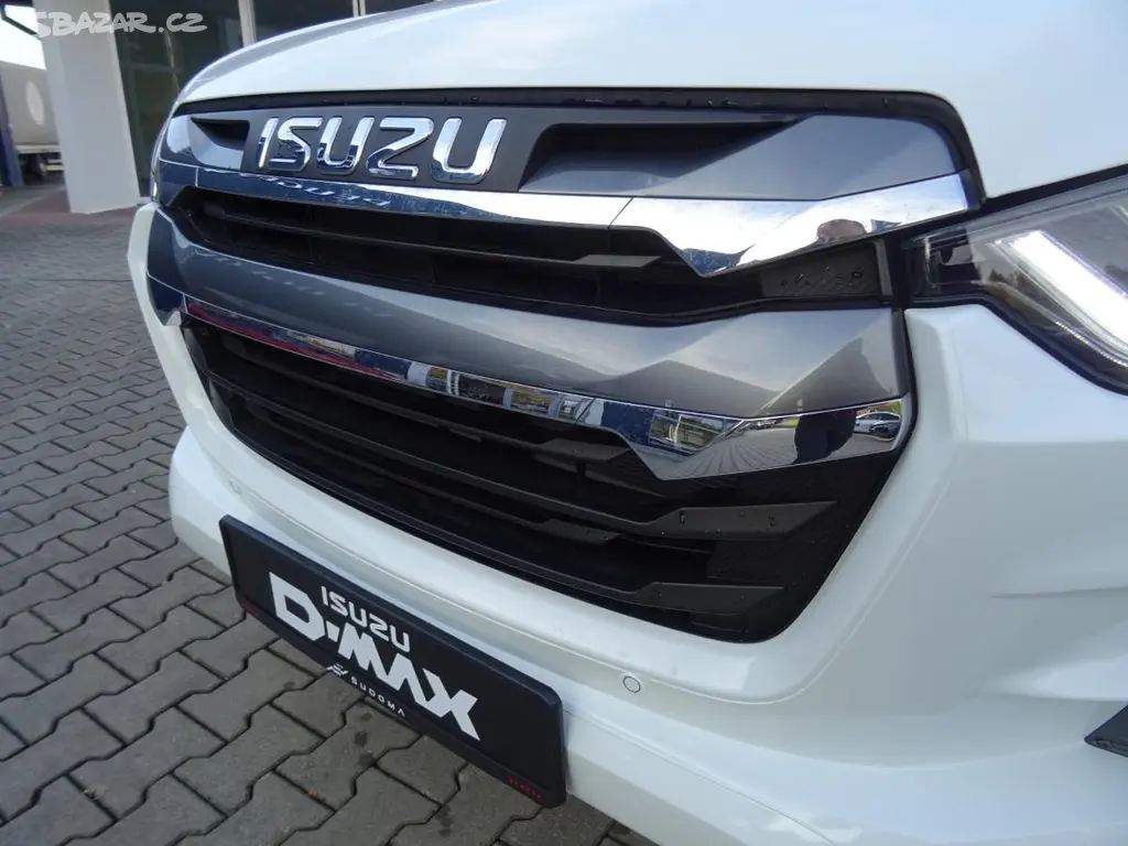 Isuzu D-Max, LSE Double Cab 4x4 A/T - fotka 5