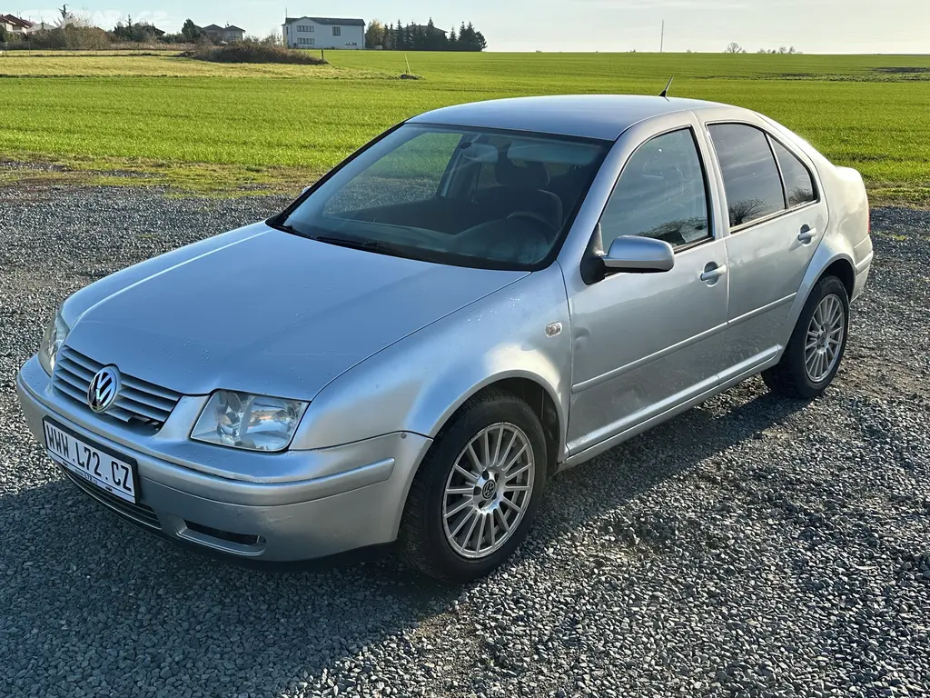 Volkswagen Bora 1.6 benzin