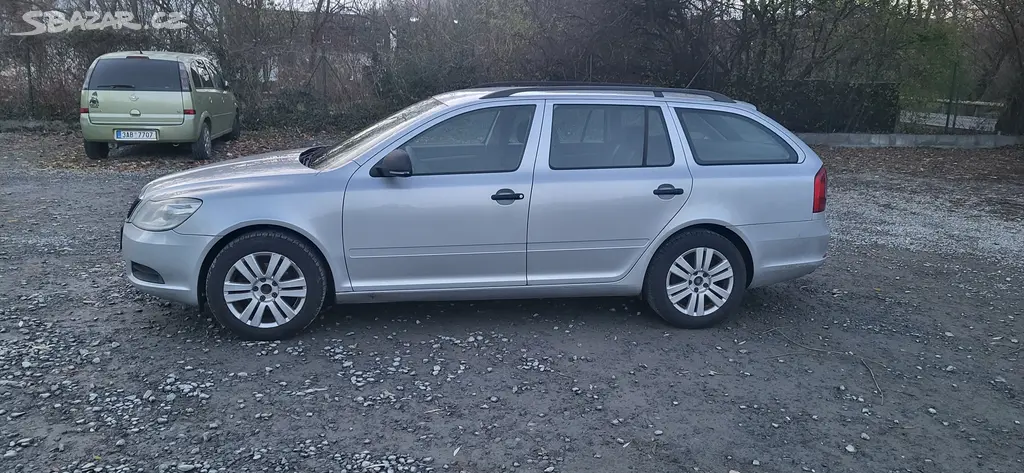 Škoda Octavia combi TDI 77kW Elegance Tažné-CZ-TOP - fotka 4