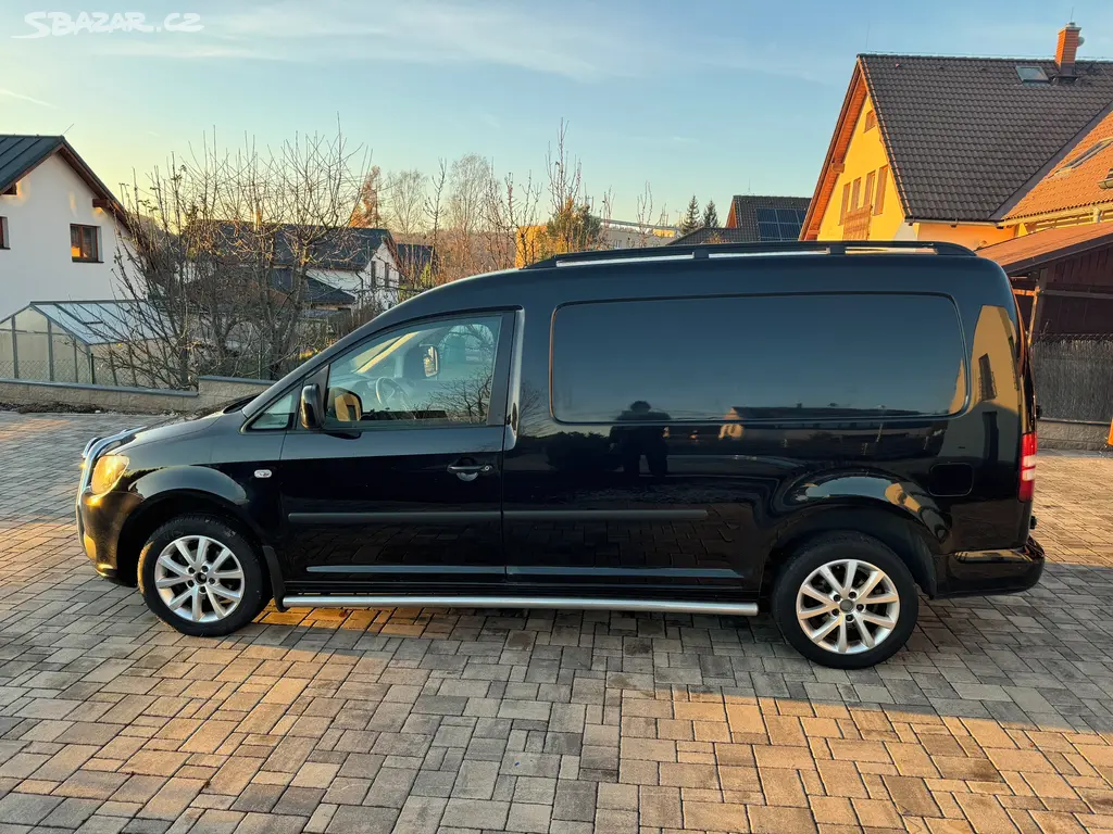 Volkswagen Caddy Maxi 1,6 TDi 75kW DSG Webasto - fotka 2