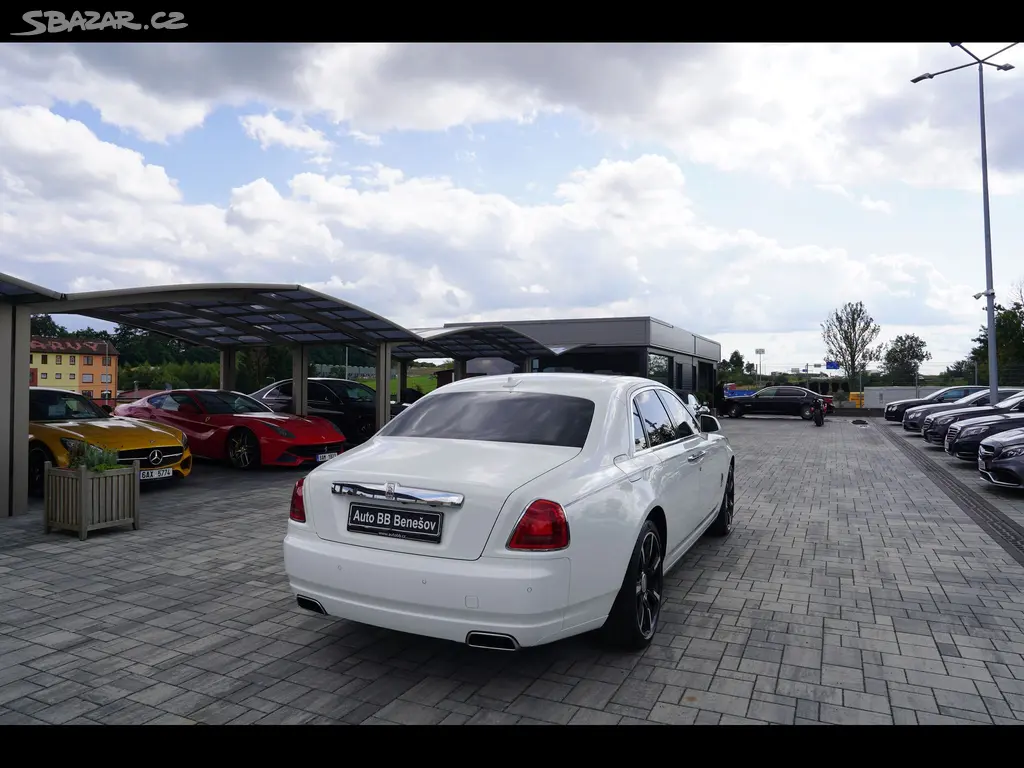 Rolls-Royce Ghost, 6.75i V12 570 PS - fotka 6
