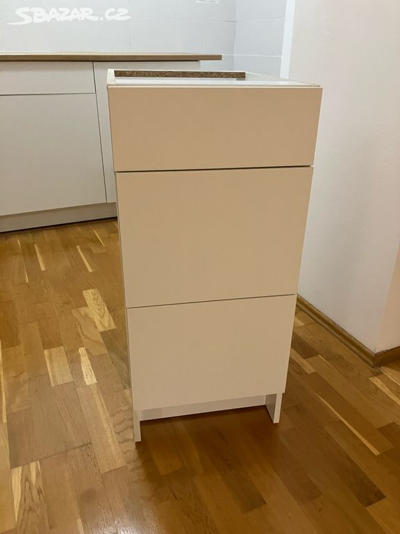 Kuchyňská skříňka Ikea - Praha - Sbazar.cz