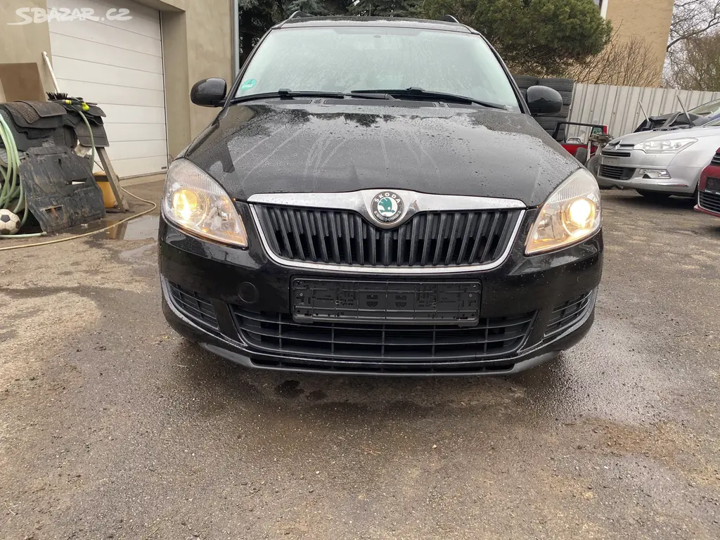 Škoda Roomster, 1.2 TSI Style Plus Edition - fotka 3