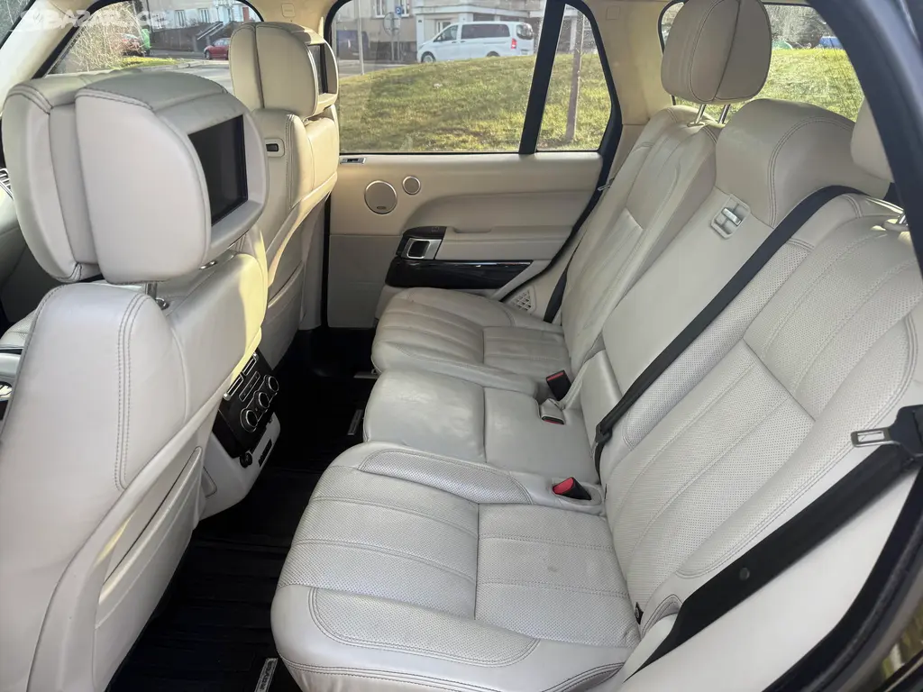 Land Rover Range Rover 4,4 V8 Autobiography - fotka 5