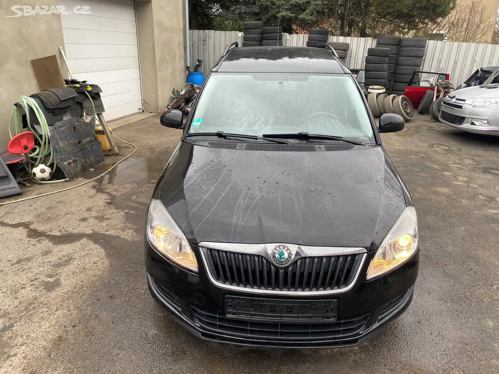 Škoda Roomster, 1.2 TSI Style Plus Edition - fotka 2