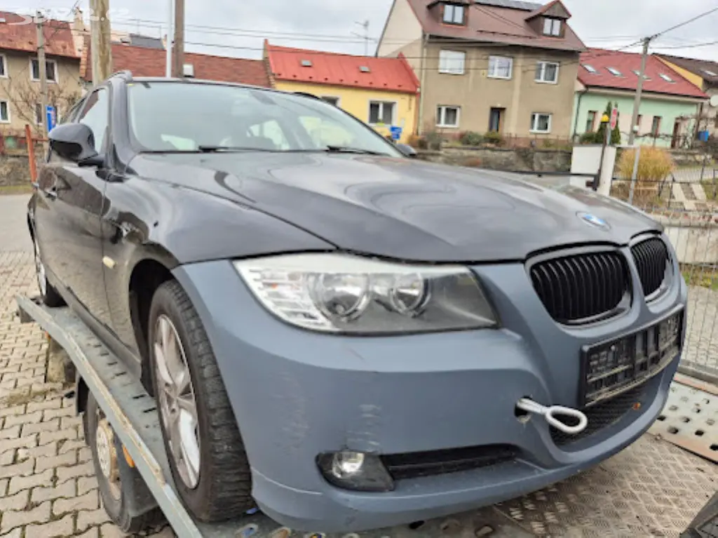 bmw-318-r-v-2011-prodej-pou-it-ch-n-hr-d-l-velk-byst-ice