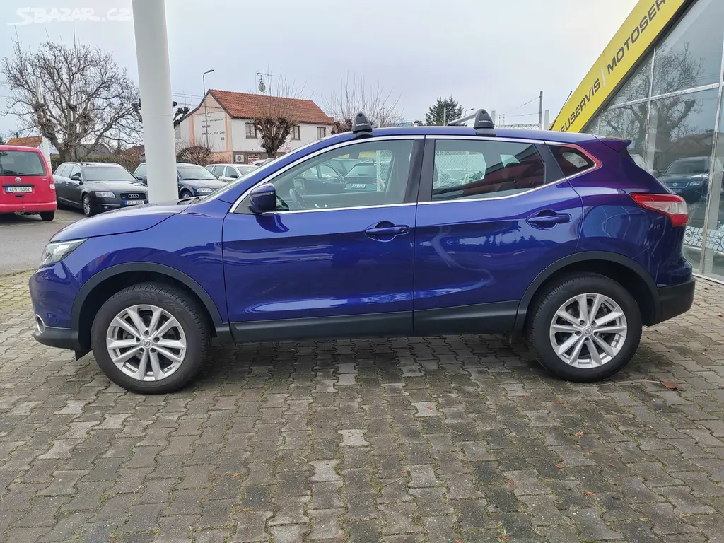 Nissan Qashqai, 1.6 DCI 96KW, Manuál - fotka 3