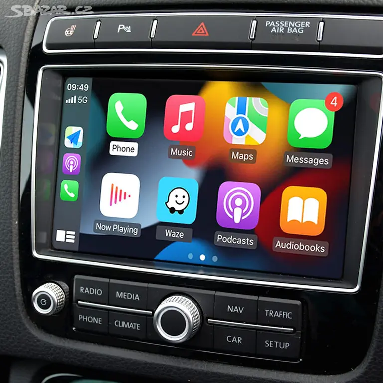 Náhled: Čeština a mapy a CarPlay pro VW Touareg RNS850