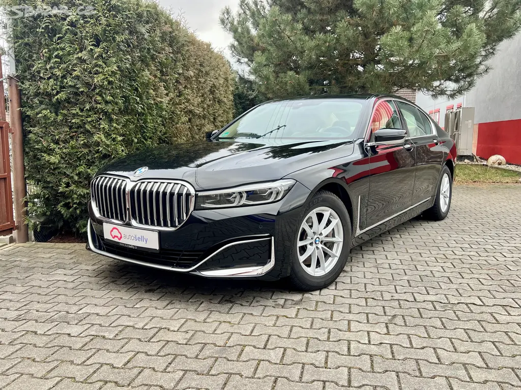 BMW Řada 730d xDrive záruka / 2020