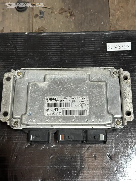Náhled: Peugeot / Citroen jednotka motoru Bosch