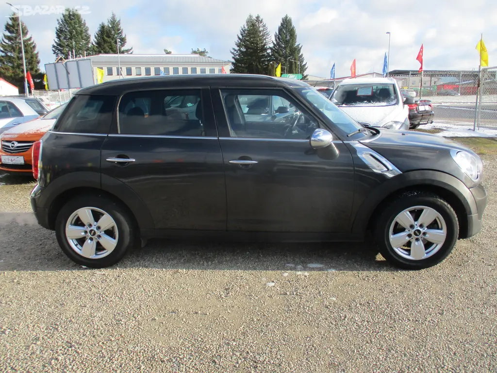 Mini Countryman 1,6I 72kw Klima 10/2014 bez koroze - fotka 5