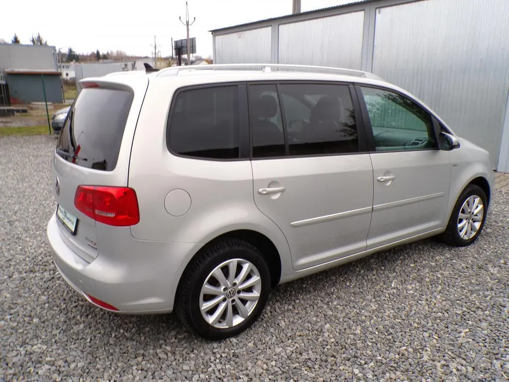 Volkswagen Touran 1.4TSi HIGHLINE DSG/CNG/XENON! - fotka 5
