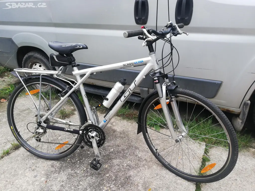GT Nomad Ultra 28