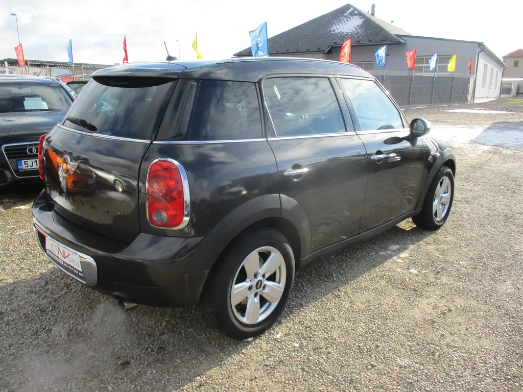 Mini Countryman 1,6I 72kw Klima 10/2014 bez koroze - fotka 4