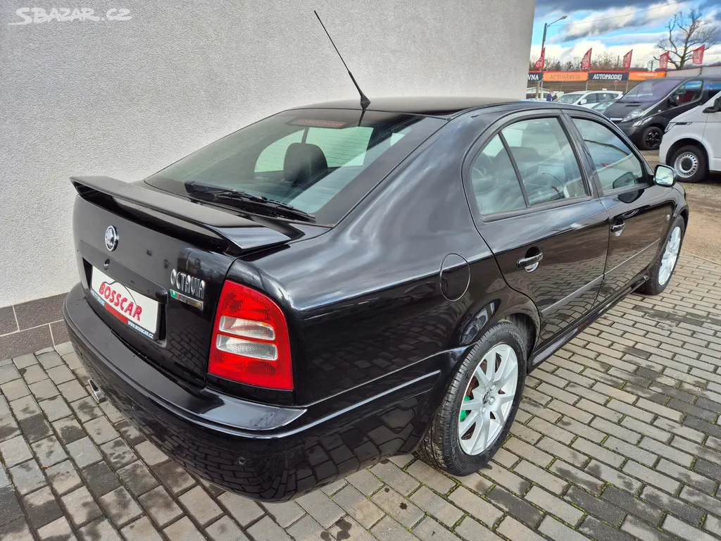 Škoda Octavia 1,8 Turbo RS Bez Koroze!! 159.000 Kč - fotka 6