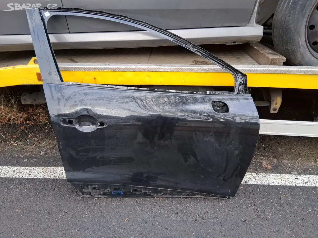 Náhled: Renault clio 4 prave dvere