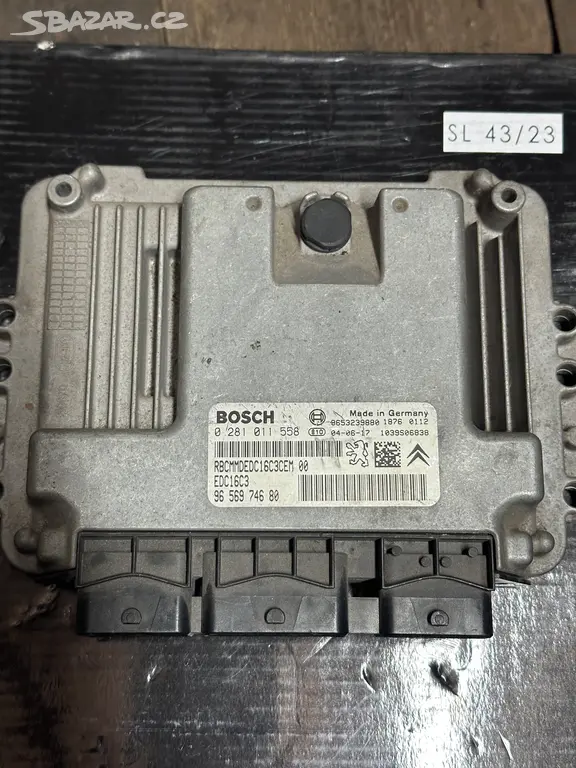 Náhled: Peugeot / Citroen jednotka motoru Bosch