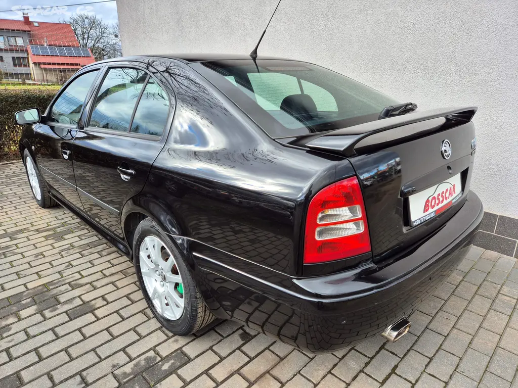 Škoda Octavia 1,8 Turbo RS Bez Koroze!! 159.000 Kč - fotka 4