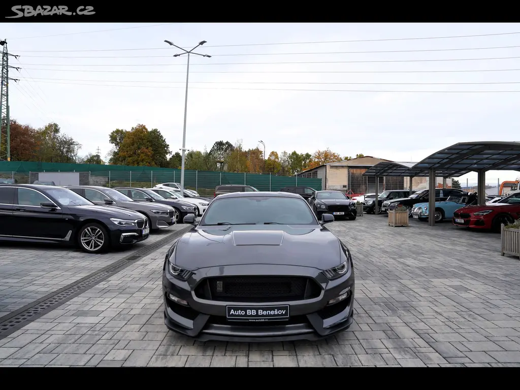 Ford Mustang, Shelby GT350 5.2 Recaro,533 PS