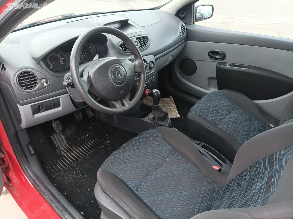 Renault clio - fotka 5