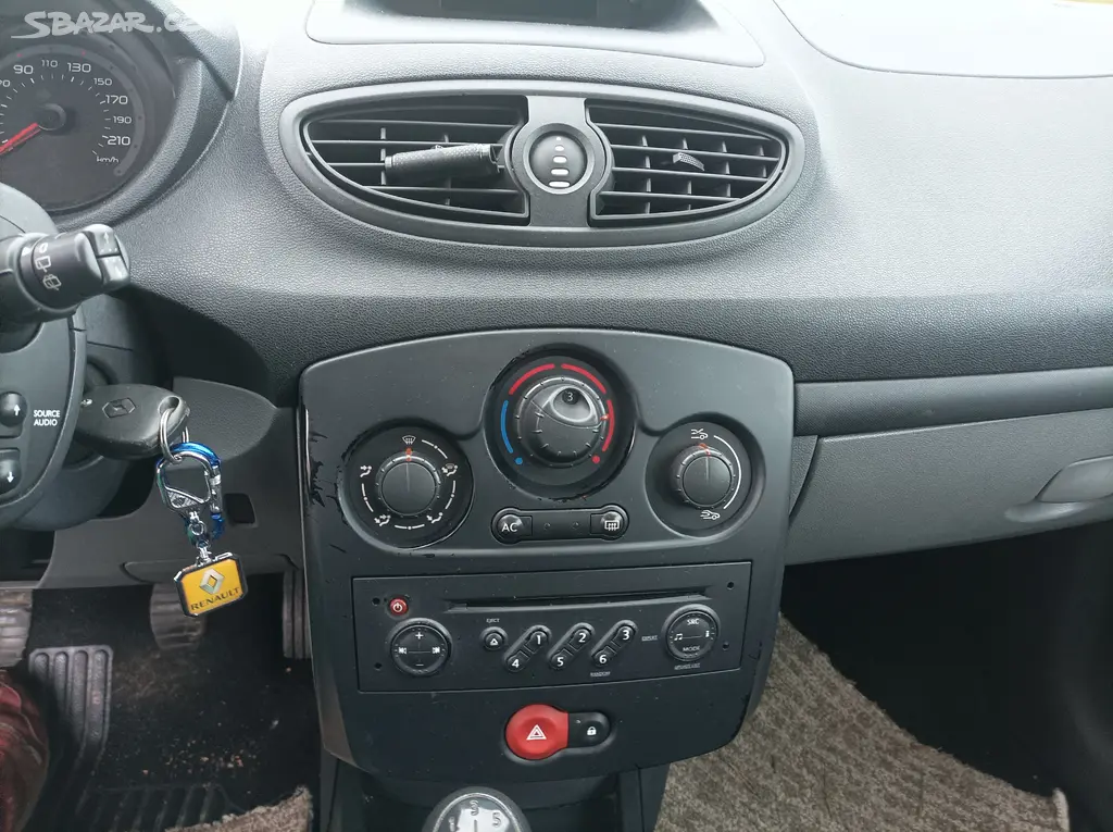 Renault clio - fotka 6