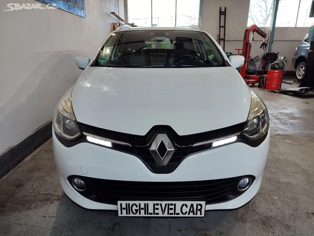 Renault Clio kombi AUTOMAT plná výbava/krásný stav - fotka 2