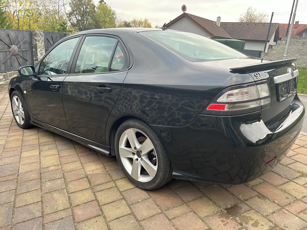 Saab 9-3 Sport-sedan 1,8t 110kW VECTOR - fotka 4