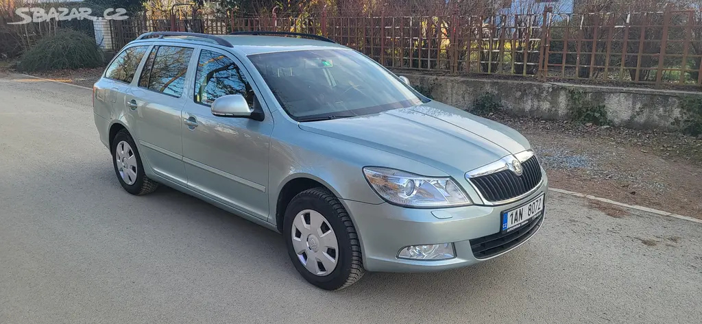 Škoda Octavia combi II 1.9 TDI 77 kw Elegance-CZ - fotka 2