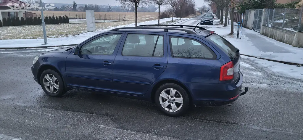 Škoda Octavia combi II 1.9TDI 77KW Elegance-CZ-TOP - fotka 4