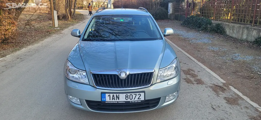 Škoda Octavia combi II 1.9 TDI 77 kw Elegance-CZ - fotka 4