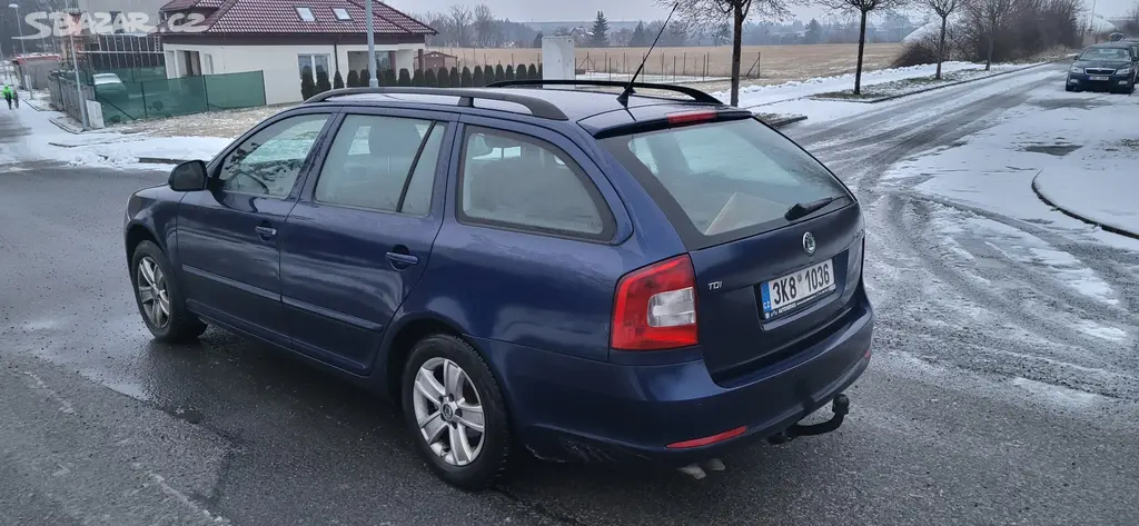 Škoda Octavia combi II 1.9TDI 77KW Elegance-CZ-TOP - fotka 3