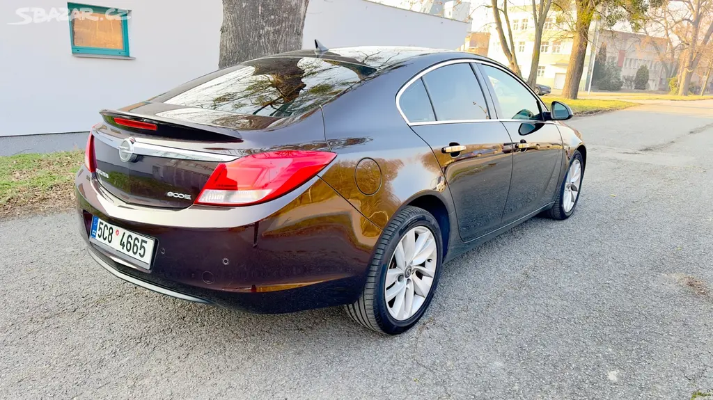 Opel Insignia 2,0 CDTi-118kw-servisní knížka,ČR - fotka 3