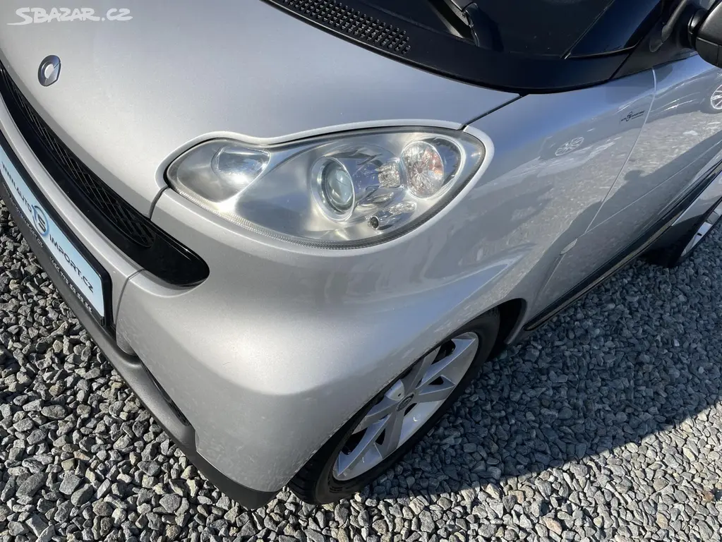Smart Fortwo 1.0ie 70PS CABRIO PASSION TOP! - fotka 3